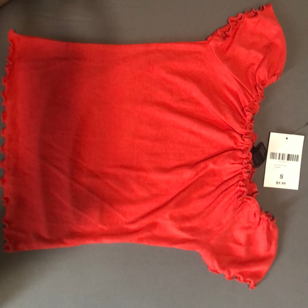 Off the shoulders crop top